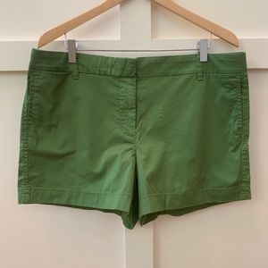 j crew hunter green chino shorts